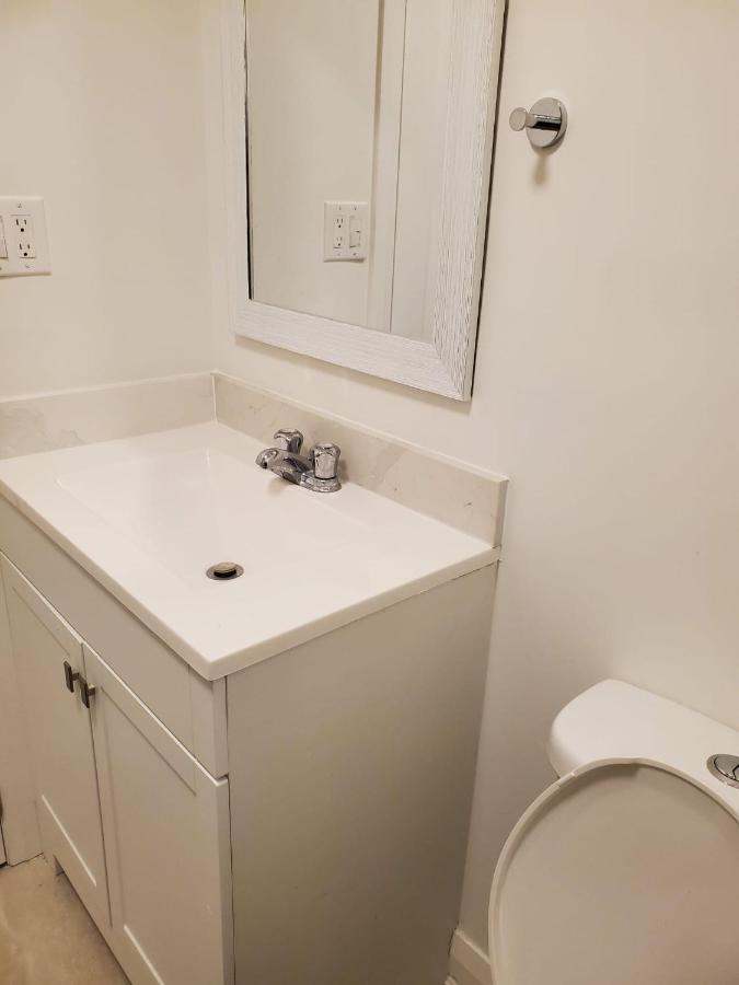 Maxwell Esabu Apartamento Toronto Exterior foto