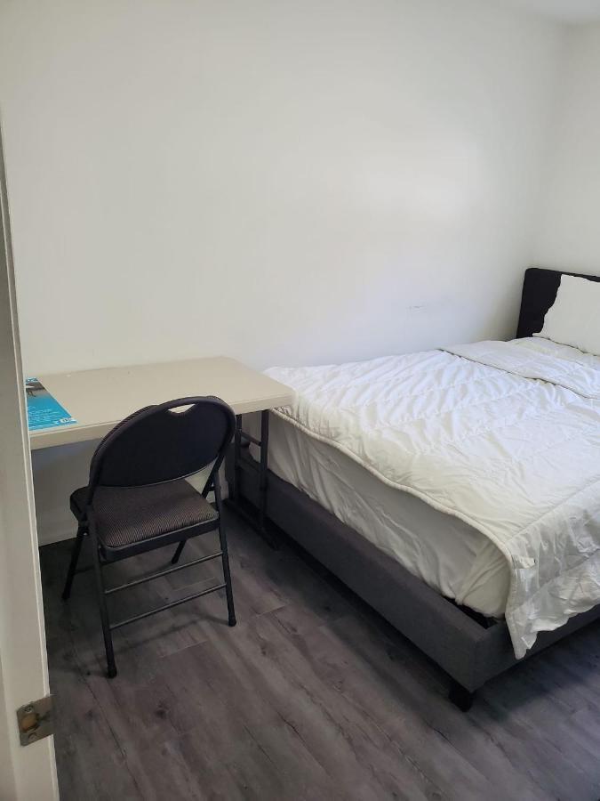 Maxwell Esabu Apartamento Toronto Exterior foto